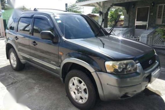 Ford Escape XLS 2006 MT Black For Sale