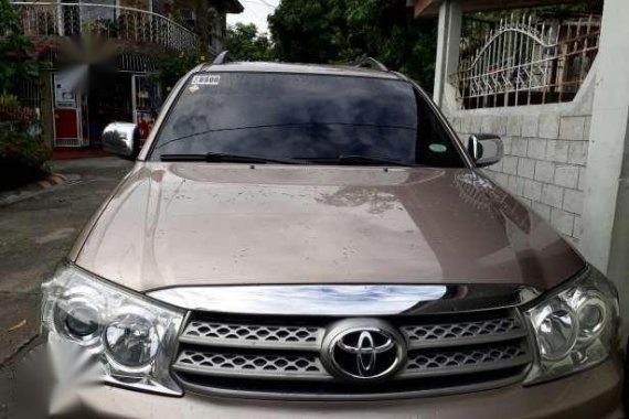 Toyota Fortuner G diesel matic fresh in out