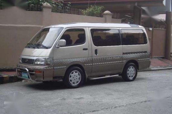 Toyota Hiace 2002 Beige AT Diesel For Sale