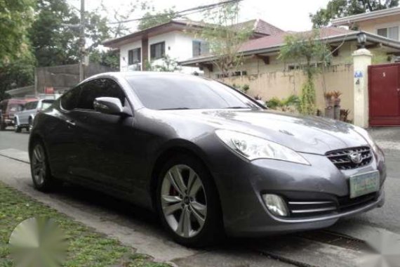 Hyundai Genesis Turbo 2.0 MT 2010