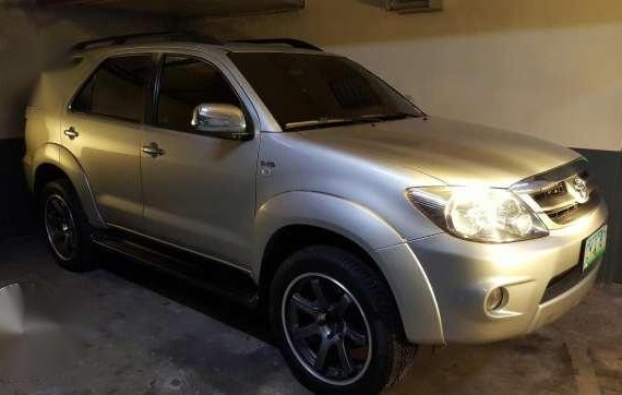 2008 Toyota Fortuner Silver Diesel For Sale