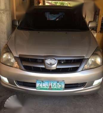 Toyota Innova J 2006 diesel mt