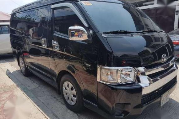 2016 Toyota Hiace GL Grandia MT 