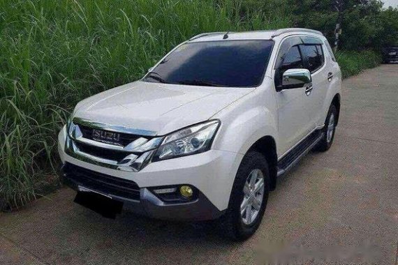 Isuzu MU-X 2016 A/T for sale