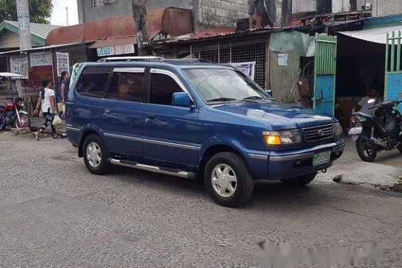 Toyota Revo 2000 for sale