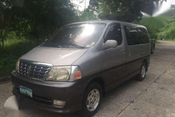 2001 toyota grand hi ace