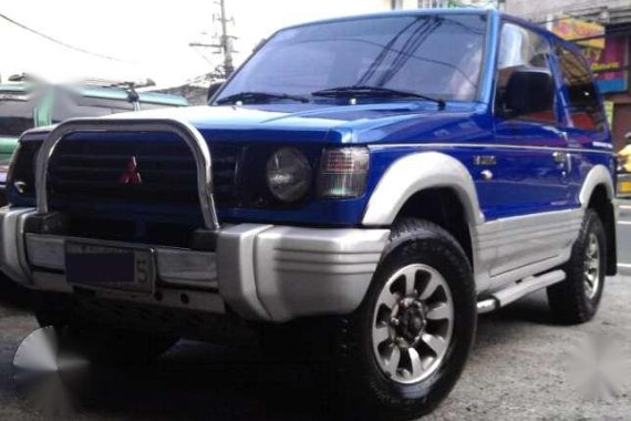 1999 Mitsubishi Pajero 3 Door - Royal Blue