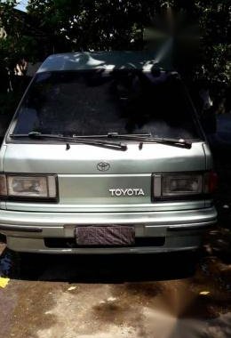 Toyota lite ace van model 1996