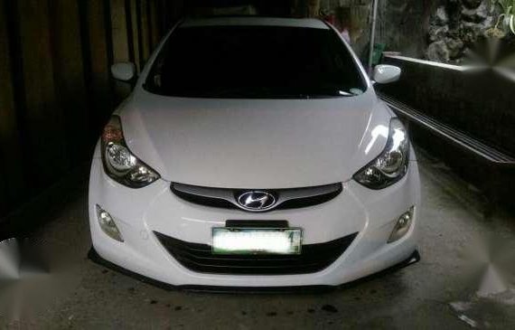 Sept. 2011 Hyundai Elantra