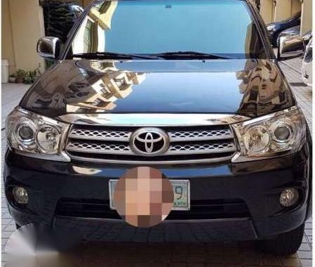 2011 Toyota Fortuner G 4x2 AT