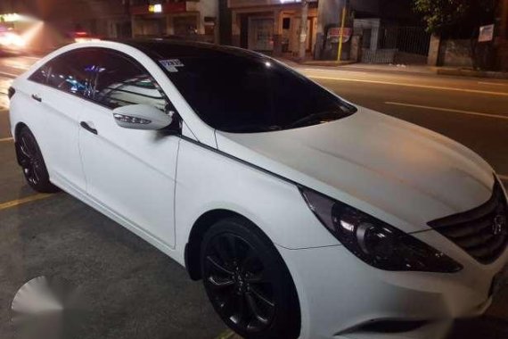 2010 Hyundai Sonata Top of the line not accord bmw camry teana benz