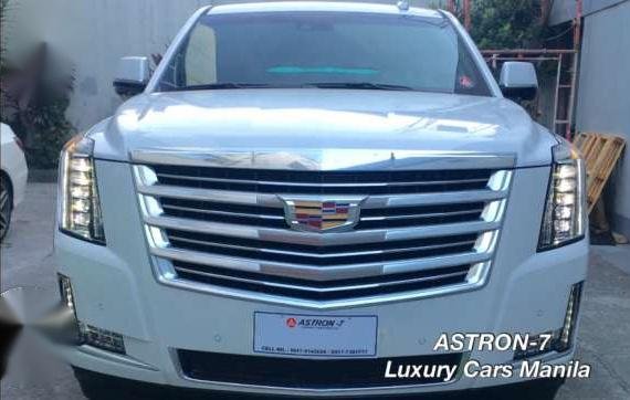 2017 Cadillac Escalade ESV Platinum Long Wheel Base Full Options