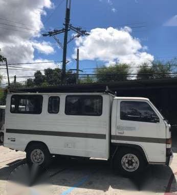 isuzu elf fb van