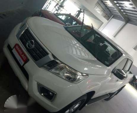 2017 Nissan Navara Np300 Calibre 6speed its the Best choice to drive
