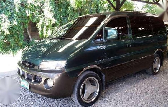 Rush sale: Hyundai starex van