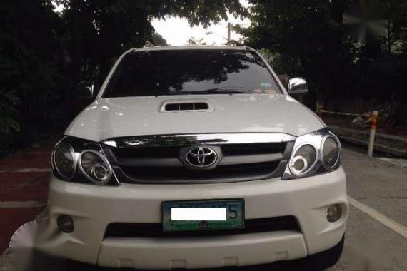 Toyota Fortuner V 4x4 Top of the Line vs Montero Everest Crv