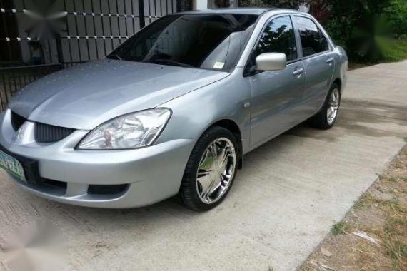 2007 Mitsubishi lancer gls