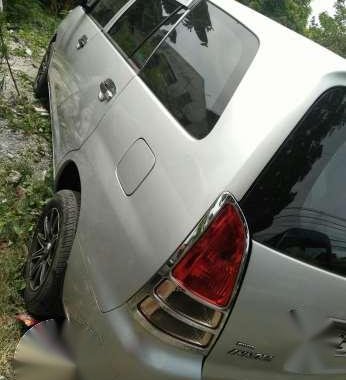 toyota innova j gas 2006model