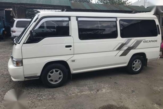 Nissan Escapade 2009 White Manual Diesel
