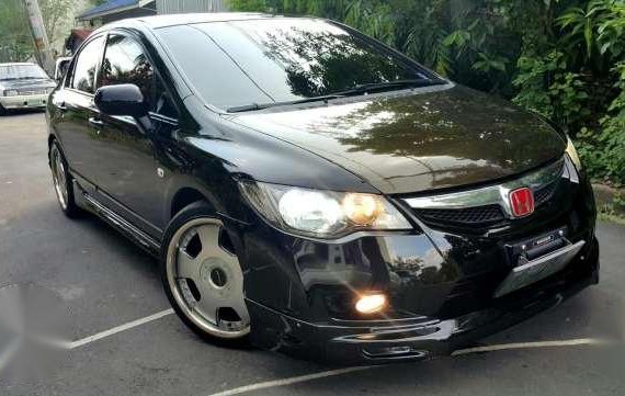 Honda civic 1.8s 2010 series AT paddle shift fully loaded