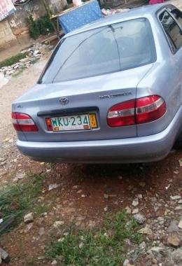 Toyota corolla lovelife xl 2000 model