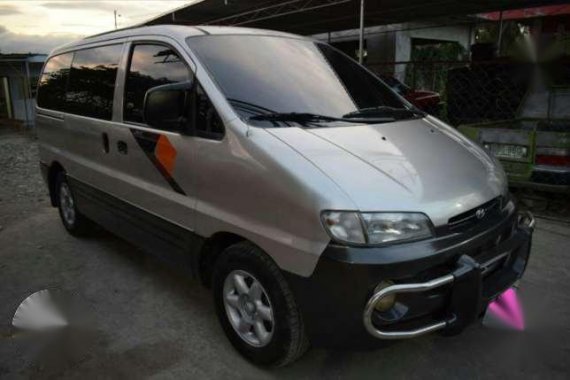 HYUNDAI STAREX 2006 model 4x2 Manual