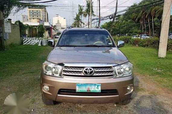 Toyota fortuner 2010 diesel