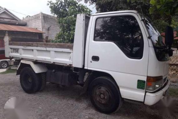 Isuzu Elf Mini Dumptruck