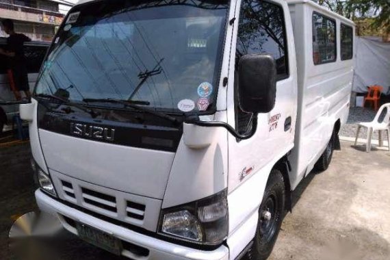 2007 Isuzu NHR Local FB Body Dual AC alt fuso canter l300 h100 kc27