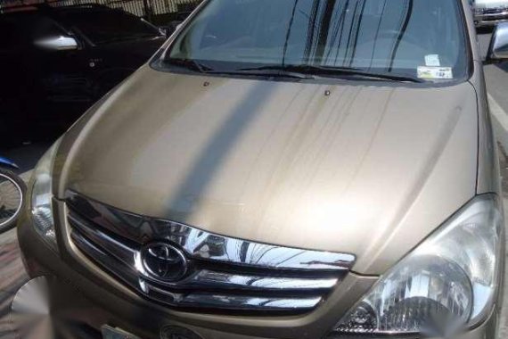 2010 Toyota Innova V AT DSL