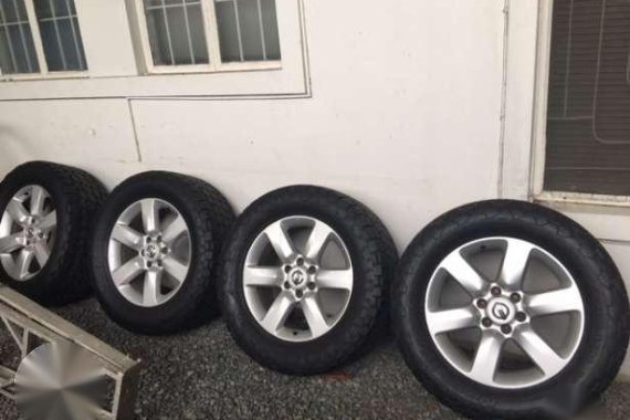 Nissan armada Pull out rims 20 with NEW Nitto terra grappler 305 55 20