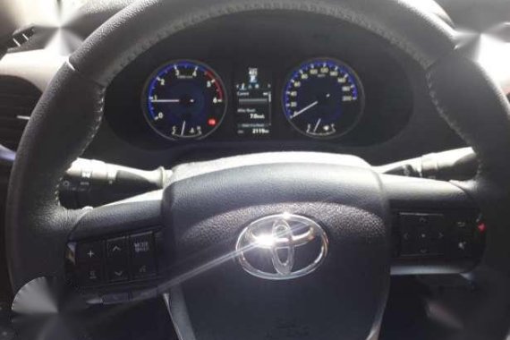 2017 Toyota Hilux 2.4G Gray Automatic 