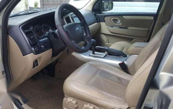 2011 Ford Escape XLT 4WD Automatic 3TV DVD - 11