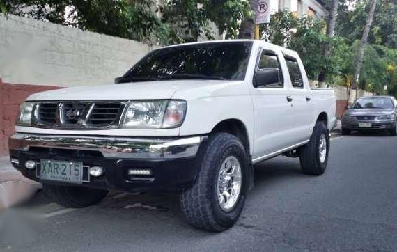 Nissan Frontier 4x2 mt 2.7 diesel