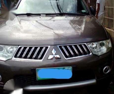 2011 Mitsubishi Montero GLS-V Automatic