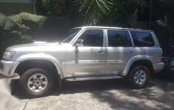 2001 Nissan Patrol - like new