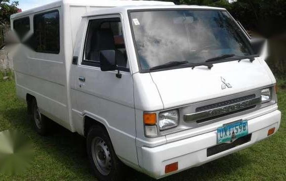 Mitsubishi L300 FB 2012 model 