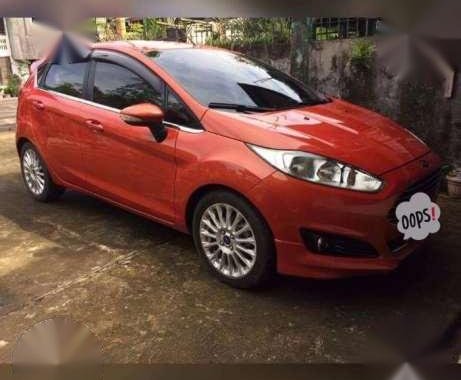 Ford Fiesta Hatchback 2015 AT Orange