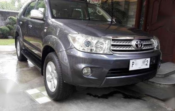 2011 Mitsubishi Fortuner 4x2 Gray