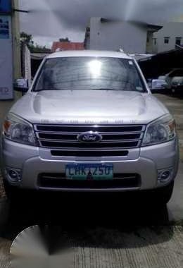 Ford Everest 4x2 2013 model