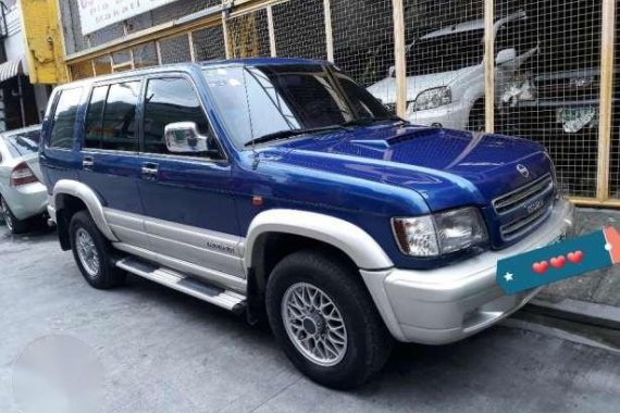 Isuzu Trooper 2000 4x4 Blue AT