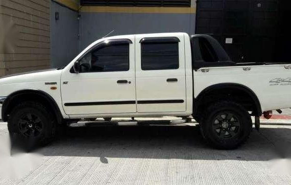 Ford Ranger 4x4 White 2000 MT