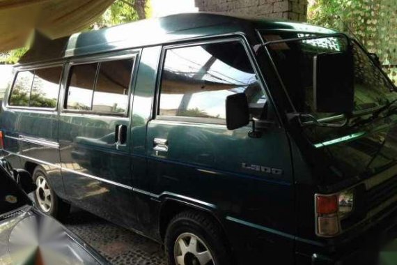 Mitsubishi L300 Versa Van 2.0 Gas 1997