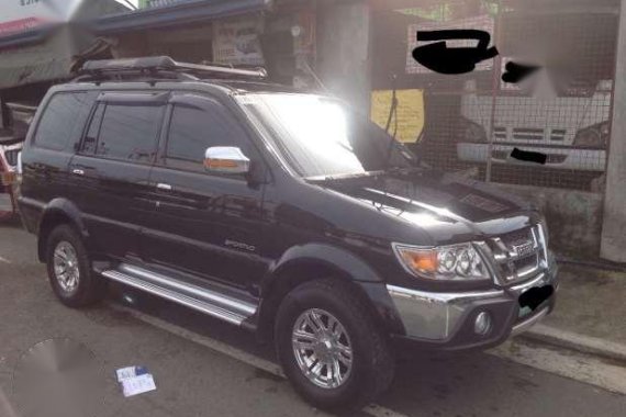 Isuzu Sportivo 2010 Black MT