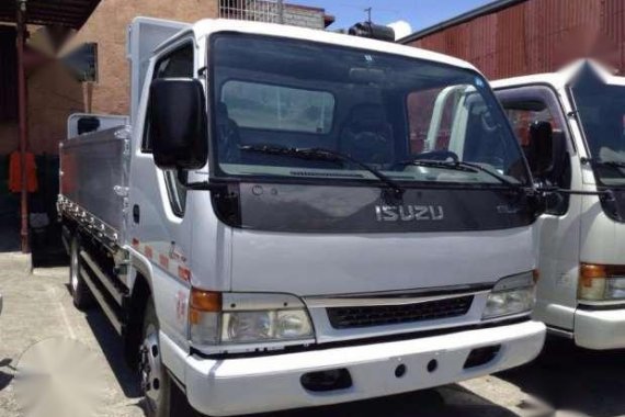 2016 Isuzu NPR ELF GIGA 14ft