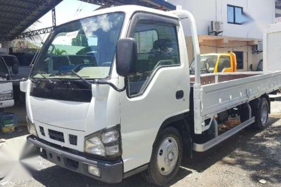 JAPAN ISUZU Elf Giga Nkr 14FT Dropside Eagle Eye CBU forward