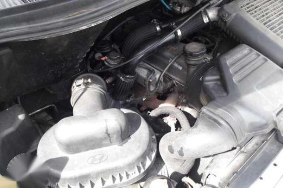 Hyundai Starex 2000 AT Silver For Sale