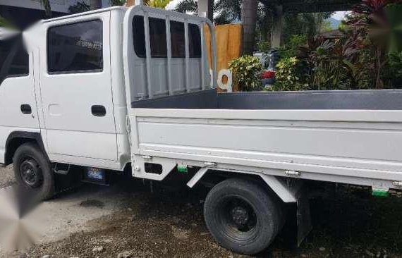 Isuzu Elf Double Cab White For Sale