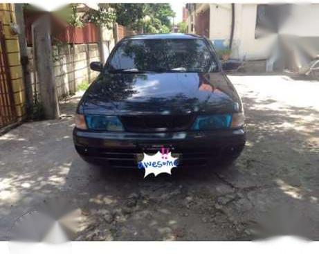 Nissan Sentra Super Saloon Black 1995