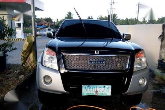 4x4 2009 Isuzu Dmax Black MT